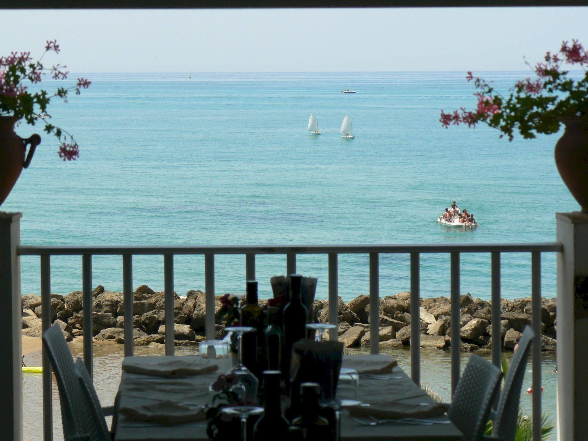 Sul Mare Al Gabbiano ホテル スコリッティ